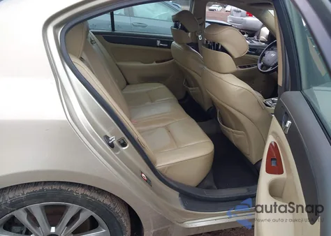 2009 Hyundai Genesis 3.8 z USA, uszkodzony, nr VIN KMHGC46E39U026514